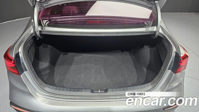 Kia K3 2019 — photo 27