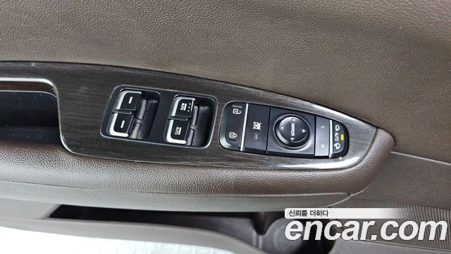 Kia K5 2020 — photo 29
