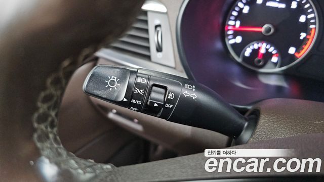 Kia K5 2020 — photo 30