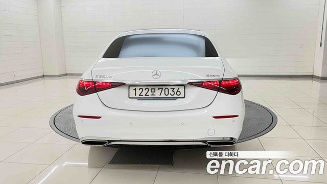 Mercedes-Benz S-Class 2026 — photo 4