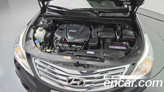 Hyundai Grandeur 2012 — photo 6