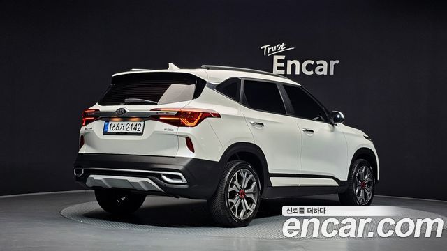 Kia Seltos 2022 — photo 2