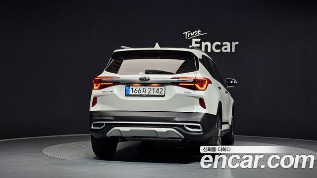 Kia Seltos 2022 — photo 4
