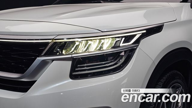 Kia Seltos 2022 — photo 8