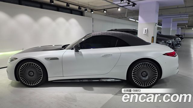 Mercedes-Benz SL-Class 2026 — photo 15