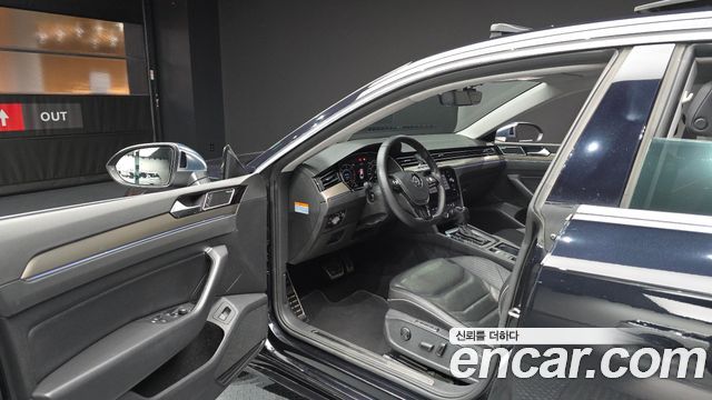Volkswagen Arteon 2019 — photo 13