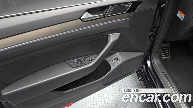 Volkswagen Arteon 2019 — photo 15