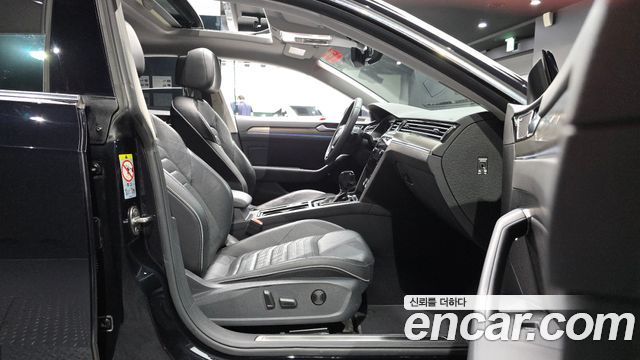 Volkswagen Arteon 2019 — photo 16