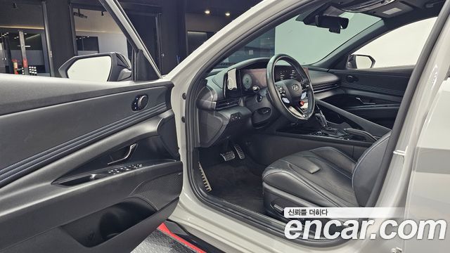 Hyundai AVANTE 2022 — photo 10