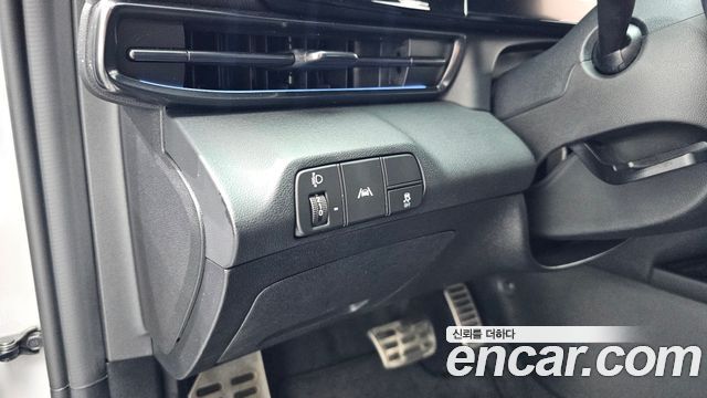 Hyundai AVANTE 2022 — photo 17
