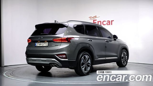 Hyundai Santafe 2019 — photo 2