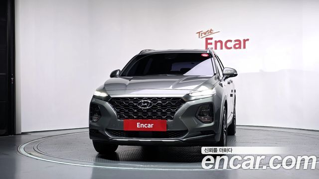 Hyundai Santafe 2019 — photo 3
