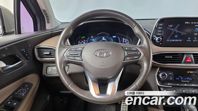 Hyundai Santafe 2019 — photo 18