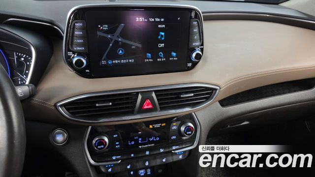Hyundai Santafe 2019 — photo 19