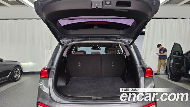 Hyundai Santafe 2019 — photo 26