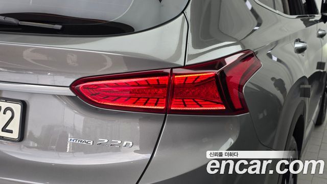 Hyundai Santafe 2019 — photo 9