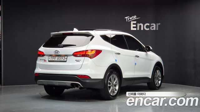 Hyundai Santafe 2015 — photo 2