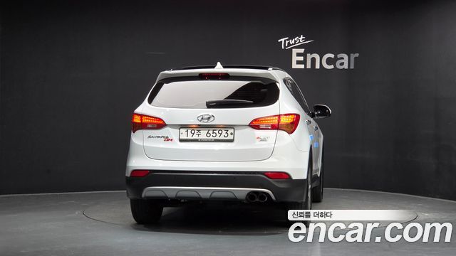 Hyundai Santafe 2015 — photo 4