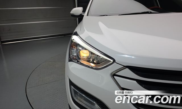 Hyundai Santafe 2015 — photo 8