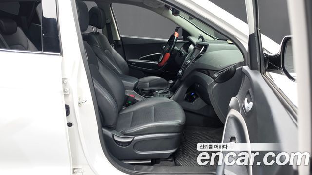 Hyundai Santafe 2015 — photo 16
