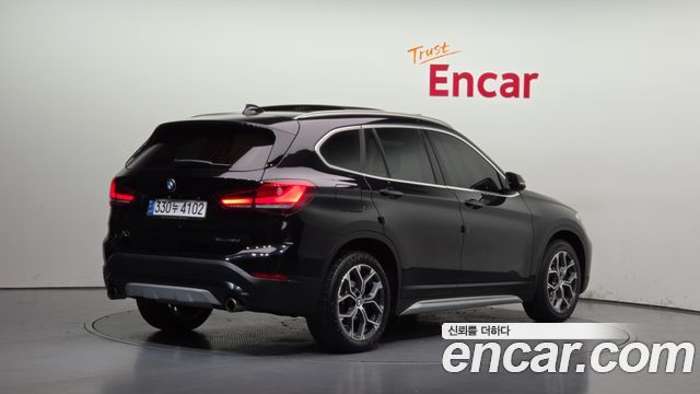 BMW X1 2021 — photo 2