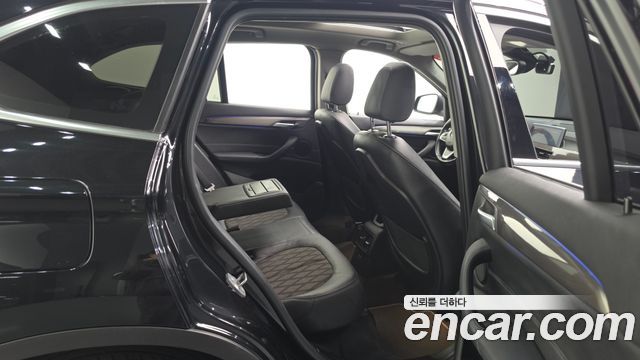 BMW X1 2021 — photo 12