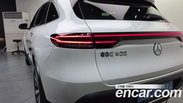 Mercedes-Benz EQC 2020 — photo 9