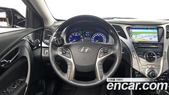 Hyundai Grandeur 2012 — photo 19