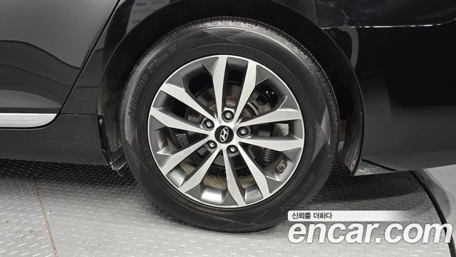 Hyundai Grandeur 2012 — photo 7