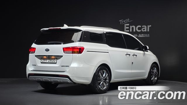 Kia Canival 2018 — photo 2