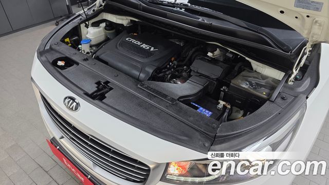 Kia Canival 2018 — photo 6