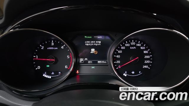 Kia Canival 2018 — photo 11
