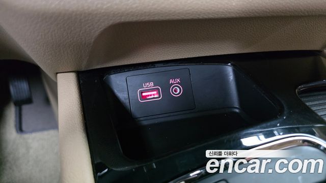 Kia Canival 2018 — photo 19
