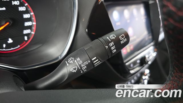 Chevrolet Korea Trailblazer 2022 — photo 23