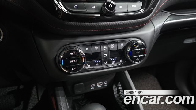 Chevrolet Korea Trailblazer 2022 — photo 27