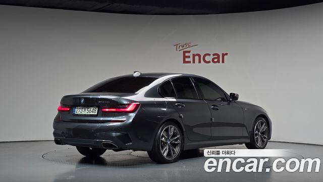 BMW 3-Series 2022 — photo 2