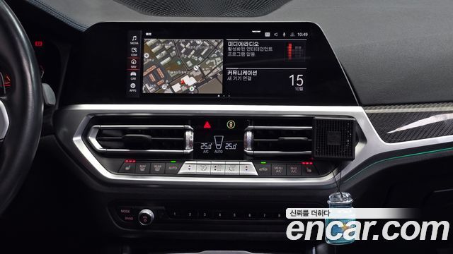 BMW 3-Series 2022 — photo 19