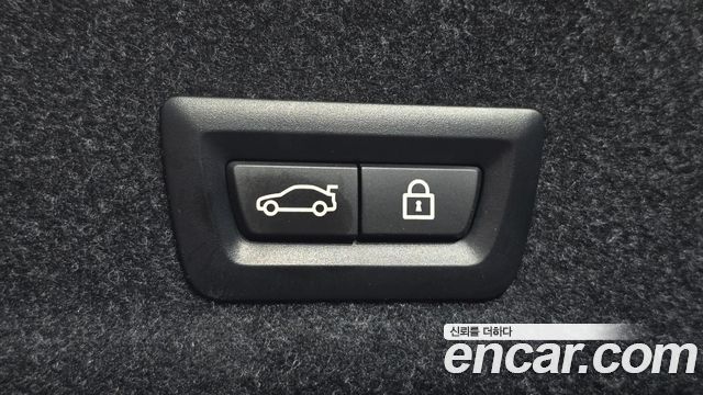 BMW 3-Series 2022 — photo 25