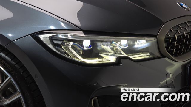 BMW 3-Series 2022 — photo 8