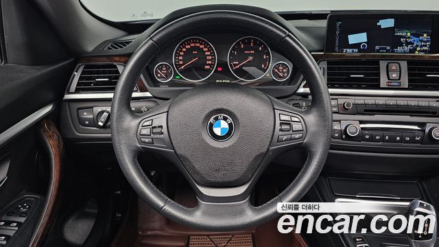 BMW Gran Turismo 2014 — photo 13