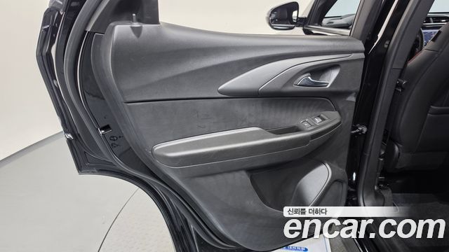 Chevrolet Korea Trailblazer 2021 — photo 15