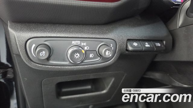 Chevrolet Korea Trailblazer 2021 — photo 30
