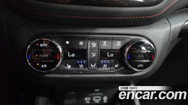 Chevrolet Korea Trailblazer 2021 — photo 32