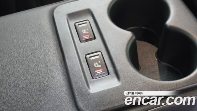 Renault Korea SM6 2020 — photo 18