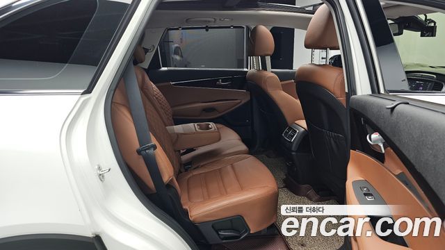 Kia Sorento 2020 — photo 17