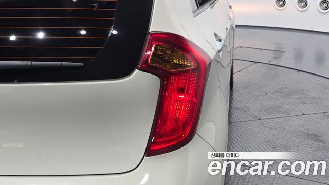 Kia morning 2016 — photo 9