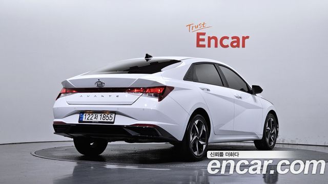 Hyundai AVANTE 2022 — photo 2