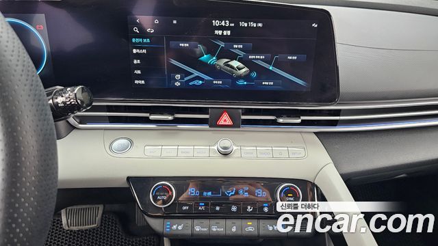Hyundai AVANTE 2022 — photo 20