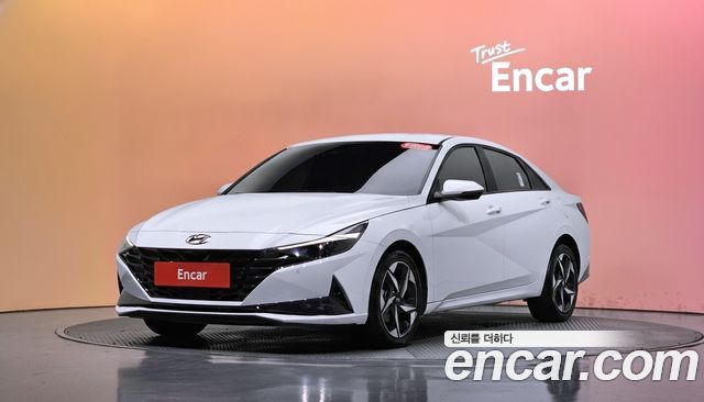 Hyundai AVANTE 2022 — photo 1