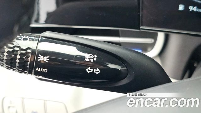 Hyundai AVANTE 2022 — photo 28